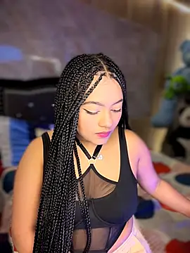 Saraa_M - show my boobs