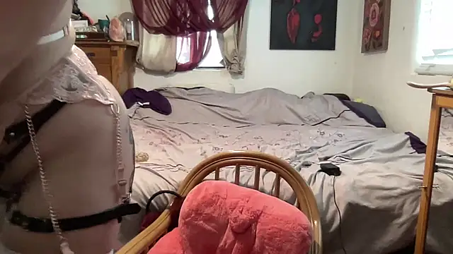 Anja_peach - Help me afford my 3rd back surgery.