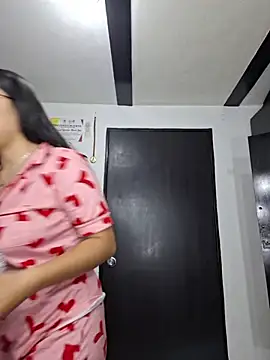 Candy_isita - 3 fingers in my pussy