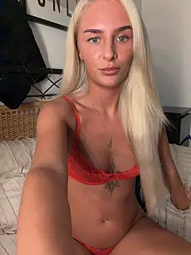 Millymae_ - Spank ass 5 times😛