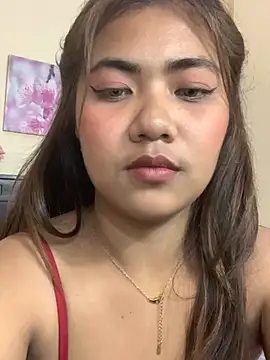 YaraSmith - fuck my dildo until I cum😜💦