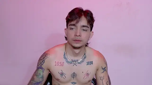 AliceandMax - COCK AND DILDO IN HER PUSSY