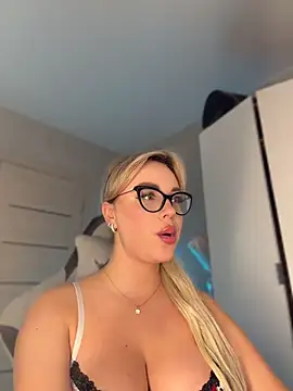 Mila-milm - DILDO IN PUSSY