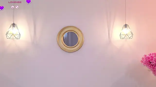 MilaCravee - Lift the dress 🖤