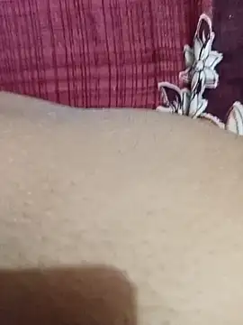 UrmIL_11 - Show boob's