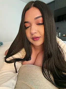 BeccaLenss - Ur cum in my tits