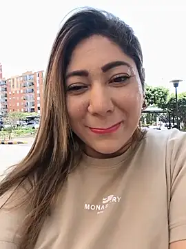 Kendra_fire - Show ass