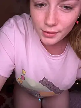 Yasminchat - Flash boobies😍😍😍