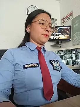 Queen_linda1 - Dildo in pussy under desk  🥵🔥💦