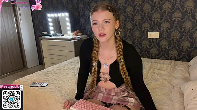 Jenny_Skinner20 - take off panties🍒🍒