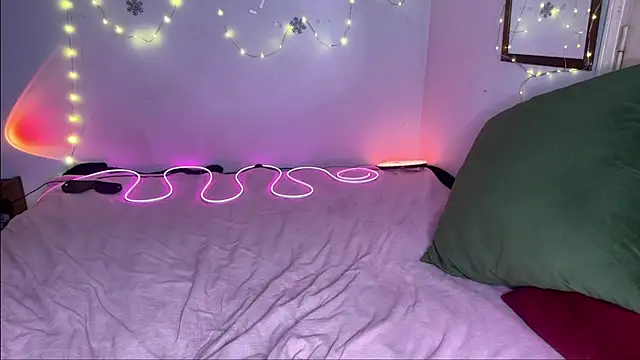 Mizztikaa - Fuck pussy in doggy & make me wet