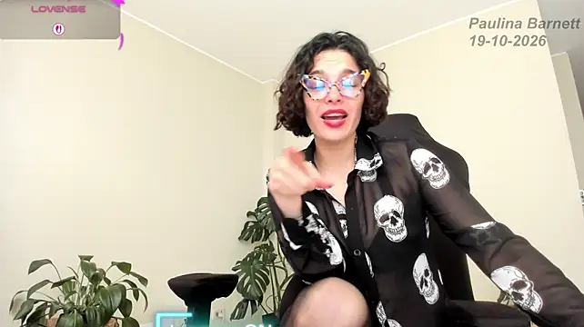 Paulinabarnett- - bj