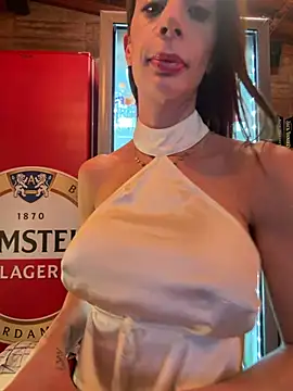 Zelyramonvielly - 😈NAKED &PLAYPUSSY 💦RISK🚾BAR