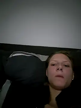 Carriemausi - Finger Saugen 🍆