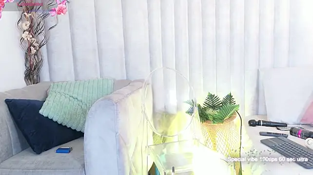 Im_helina - Lots of squirts for you today