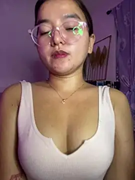 Urgurlfushia - Play pussy w/fuck dildo and boobs