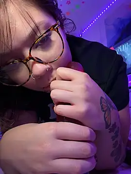 Moan4mona