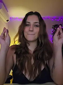 MiaRides19 - I will suck dildo 🙈🙈