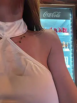 Zelyramonvielly - 😈NAKED &PLAYPUSSY 💦RISK🚾BAR