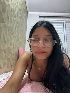 FadaPerigosa - Ficar peladinha e brincar com a ppka🔥
