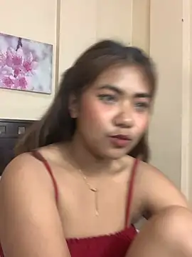 YaraSmith - fuck my dildo until I cum😜💦