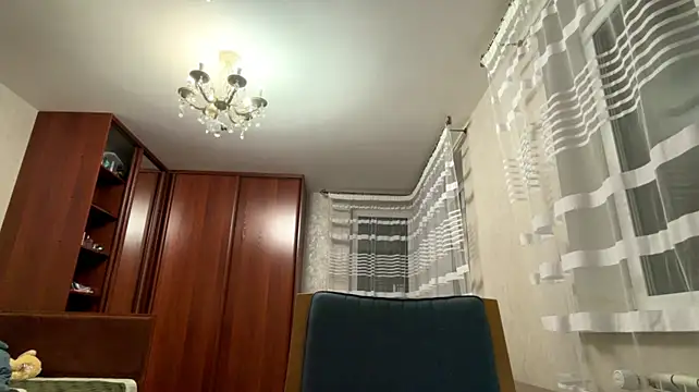 Romy_Grei - show ass