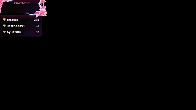 Coniie_jhons - Spit on my boobs