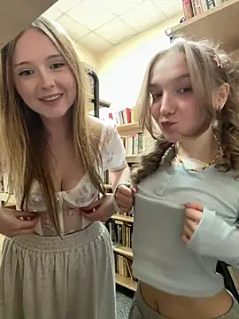 Bambi_lu - Lulu squeeze Jenny's ass NO PANTS DOGGY