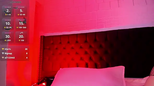 EmilyMora1_ - Dildo in Pussy