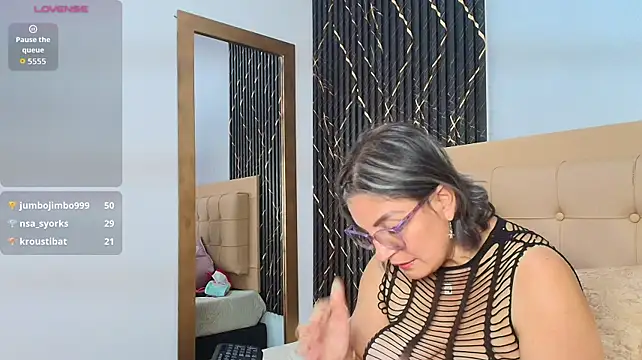 Carolinacrus_01 - Show Ass 😈🍑