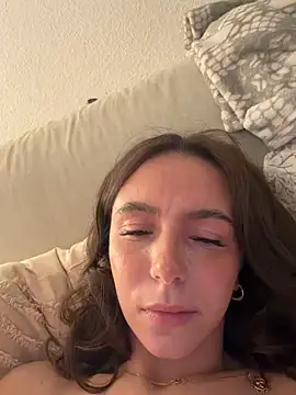 Cherry-Bean - Squeez My boobs
