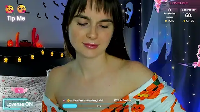 Megann_fox2 - 😘Top Off And Tits Play😘