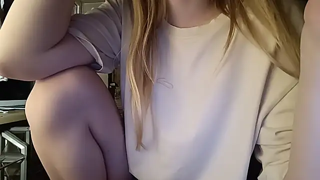 Pinkpinkpinkpinkpinkdoll - open my photoes and videos in my almums)
