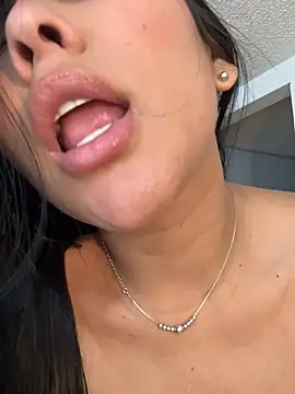BrendaCrean - Ride Torso Hard,BIG CUM SQUIRT