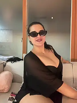 Arenekumsal - Yayın bitene kadar Dildo otur kalkma
