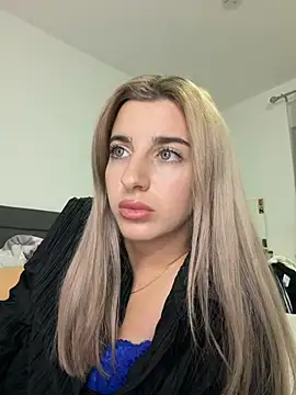 SweetMiiia - Slapp my Ass 5 Times 💦