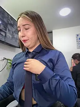 Suzy-111 - 👿REAL OFFICE SEX🥵 TICKET