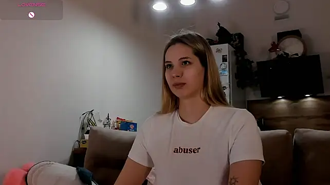 Hot__K - wet my pussy