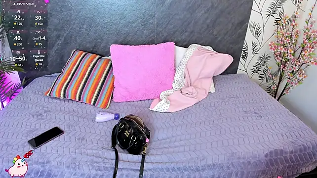 LiaRivers - control my toy x 5 min
