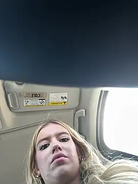 Brittneyyy - take pasties off