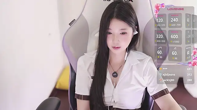 Kitty_baby77 - 完成任务 全裸M腿 5分钟