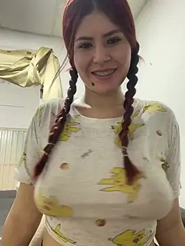 Hotnightsexxx - 😈🥵 show naked and oil tits😈🥵