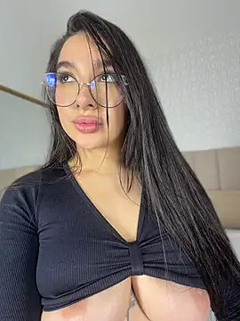 LyraBell - ❤️ fuck my pussy with domi ❤️