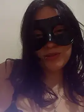 Eu_a_bruxa - Tirar sutiã