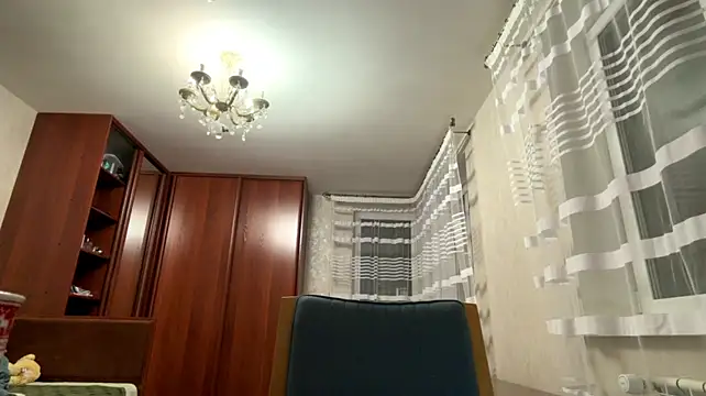 Romy_Grei - show ass