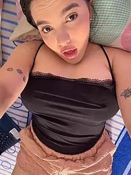 Colibri_xxx - NAKED HIDDEN PARENTS