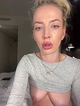 Katharina_Wagner - Finger tief lutschen und stöhnen😈