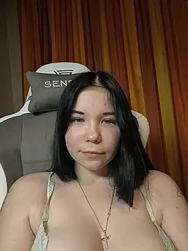 KittyDreamX - 10 slaps my ass😈