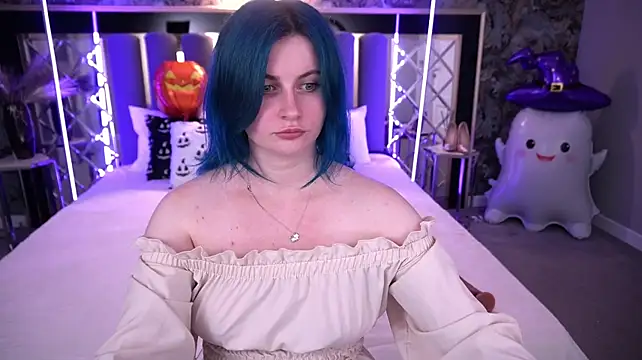 AlisaGracee - topless massage