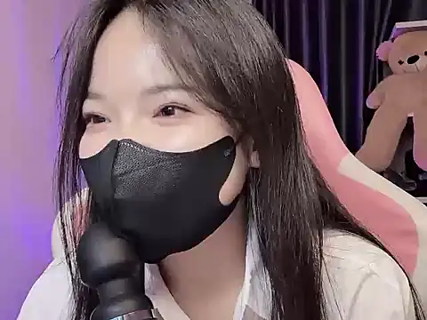 Julie_Ulie - Hôm nay khum Dâm Khum Đĩ chỉ nhận🌺20/10